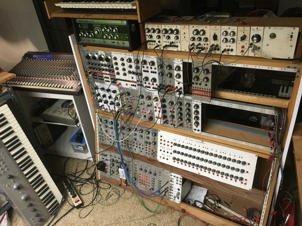 homebuilt-modular-analog-synth